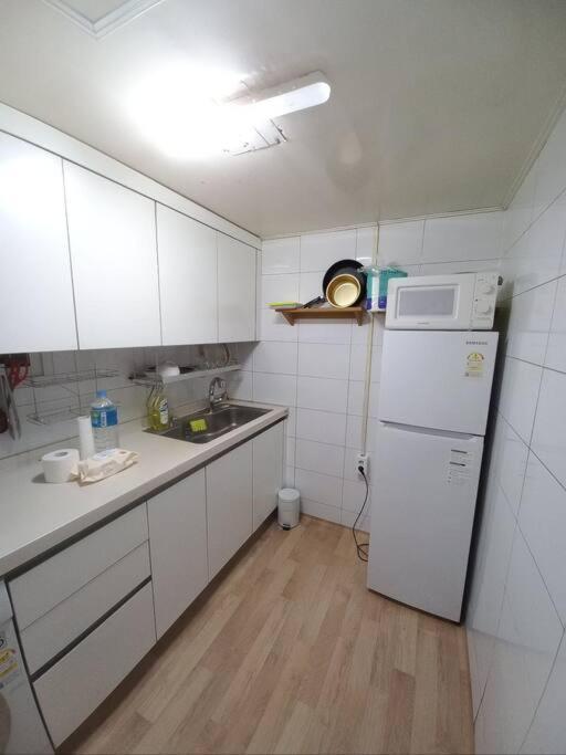 Family Home Сеул Екстериор снимка